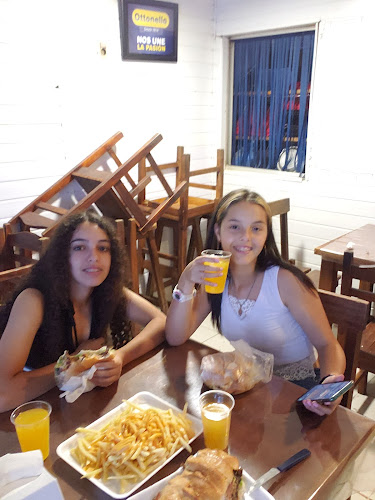 Comentarii opinii despre El Chivito Full