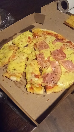 Comentarii opinii despre Tsunami pizzeria