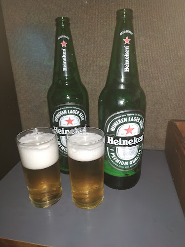 Comentarii opinii despre Pool Bar