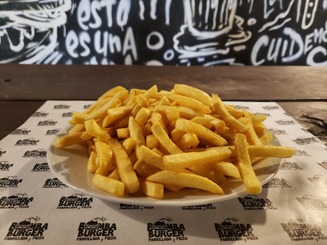 Comentarii opinii despre Bomba burger pizza y parrilla