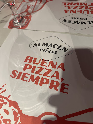 Almacén de pizzas - Punta del Este