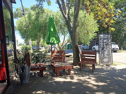 Capricho's Confitería & Rotisería