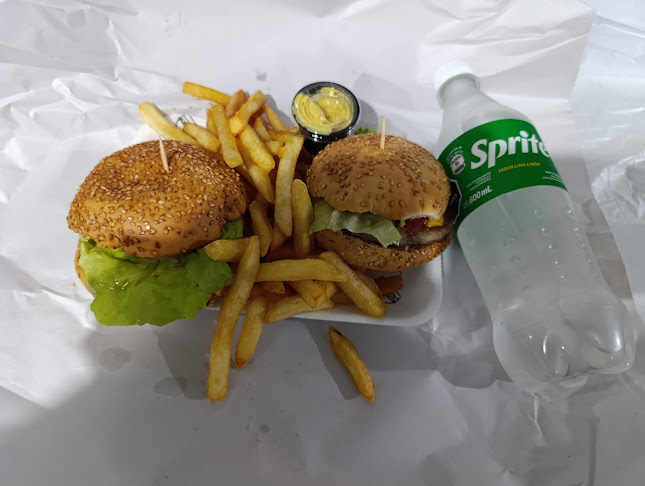 Chiviteria, restaurante, pizzeria El Correcaminos - Treinta y Tres