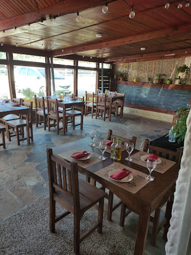 Parador Restaurante Los Cardos