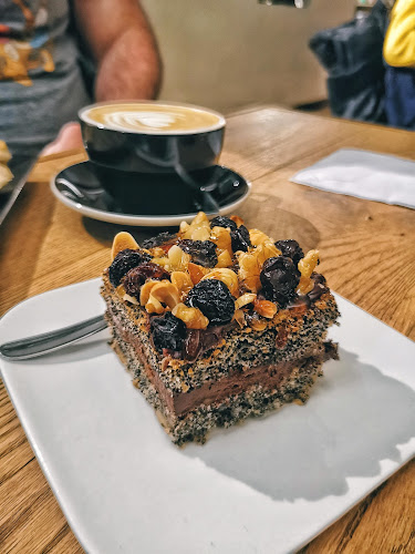 Av. Brasil 2858, 11300 Montevideo, Departamento de Montevideo