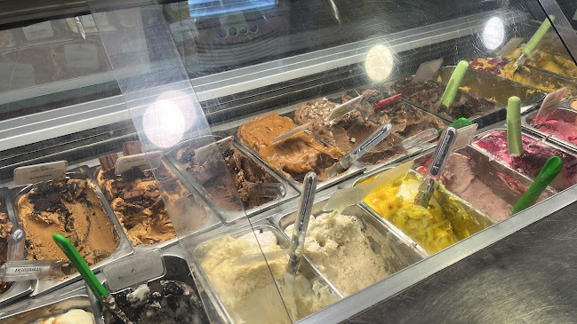 Heladería Los Trovadores