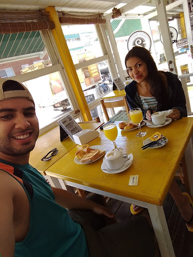 Av. Francisco Salazar, 20100 Punta del Este, Departamento de Maldonado