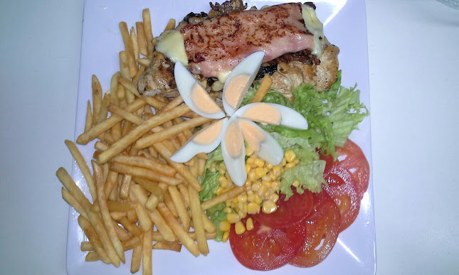 Av. Eduardo Victor Haedo, Entre Los Ensueños y Los Silencios, 20001 La Barra, Departamento de Maldonado