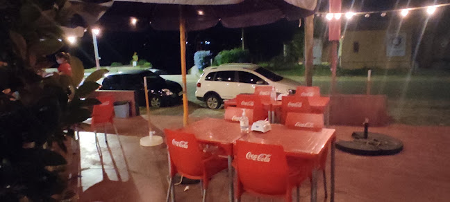 Opinii despre Cayetano în Parque del Plata - Gastronomía y hostelería