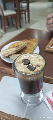 Opinii despre Confitería Irisarri în Minas - Gastronomía y hostelería