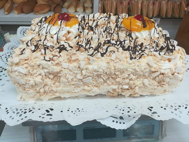 Comentarii opinii despre Panadería y Confitería La Mascota
