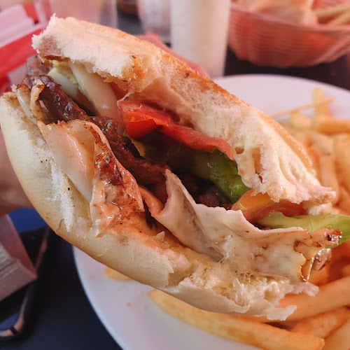 Opinii despre The Family în Punta del Este - Gastronomía y hostelería