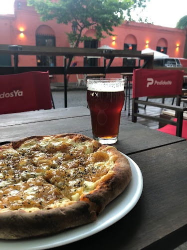 Opinii despre Barbot în Col. del Sacramento - Gastronomía y hostelería