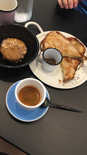 Comentarii opinii despre Sometimes Sunday