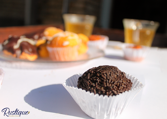 Rustique Panadería Artesanal - Gastronomía y hostelería