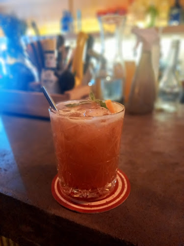 Opinii despre Nueve Noventa Bar în Colonia del Sacramento - Gastronomía y hostelería