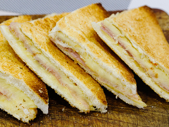 Monte Caseros 2802, 11600 Montevideo, Departamento de Montevideo