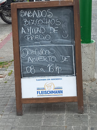 Panadería y Rotisería "Diamantis"