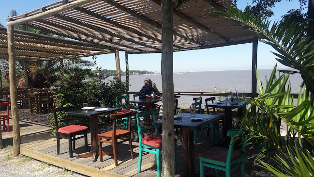 Opinii despre Las Tunas Beach Bar în Col. del Sacramento - Gastronomía y hostelería