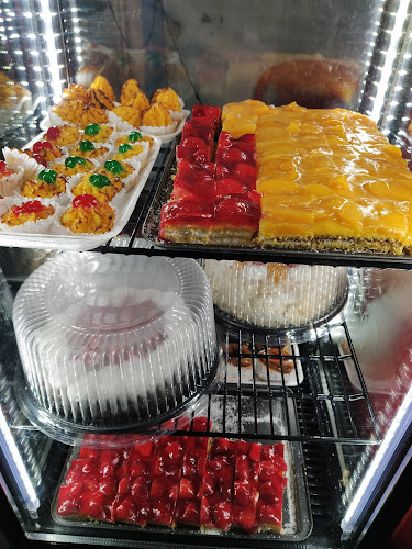 Opinii despre Panadería Nueva Río D'or în Montevideo - Gastronomía y hostelería