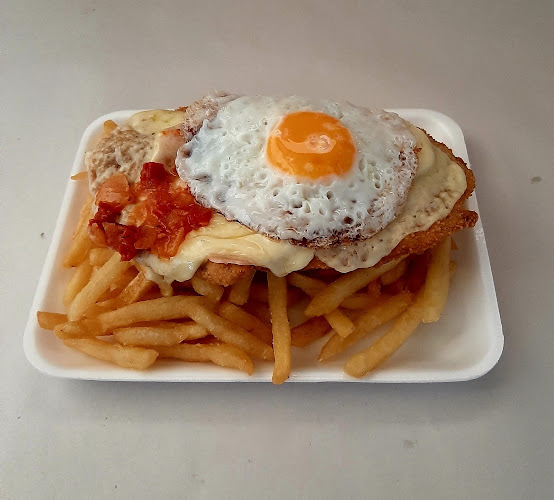 Rotiseria y Pizzería Nuestras Delicias - Gastronomía y hostelería