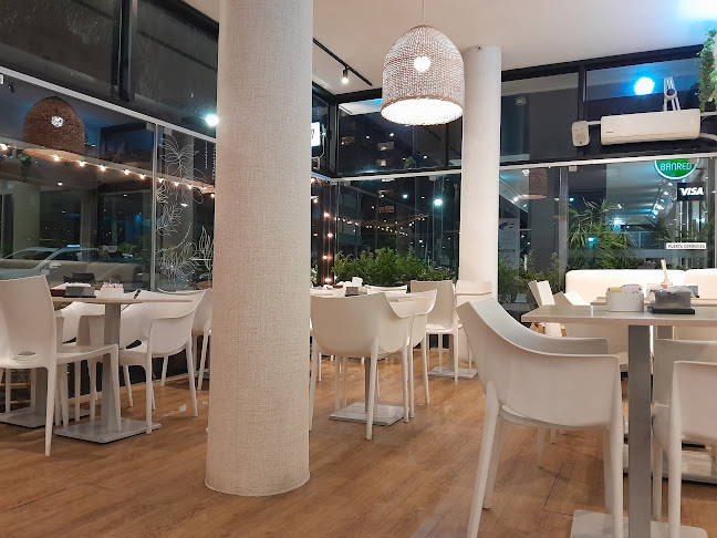 Comentarii opinii despre Ferrán - Confitería & Panadería en Punta del Este