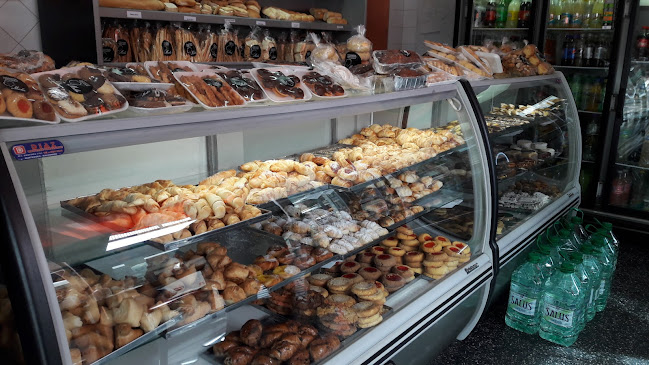 MALÚ - Panadería, Confitería y Rotisería