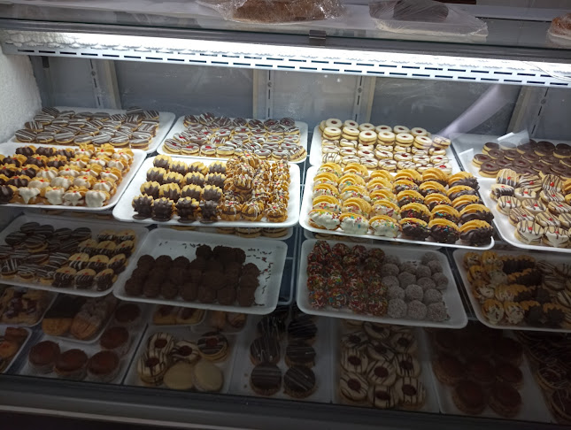 Panadería Confitería Confi-Pan Lo del Cubano - Gastronomía y hostelería