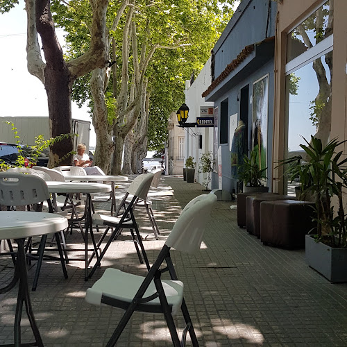 Gral. Flores 89, 70000 Col. del Sacramento, Departamento de Colonia