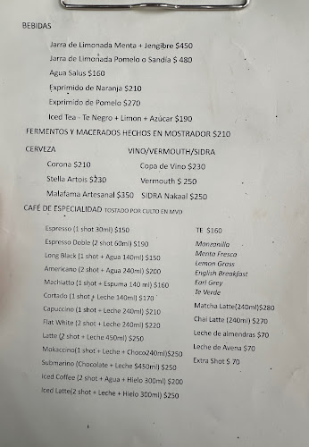 Mostrador Santa Teresita