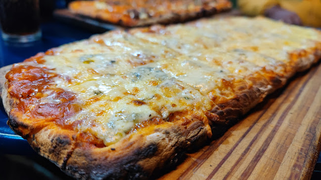 Opinii despre La Proa Pizzeria în Montevideo - Gastronomía y hostelería