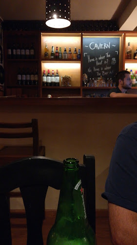 Opinii despre Cavern Restaurante în Salto - Gastronomía y hostelería