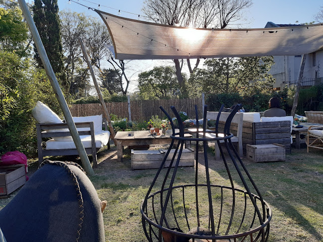 Opinii despre Pausa Carrasco în Montevideo - Gastronomía y hostelería
