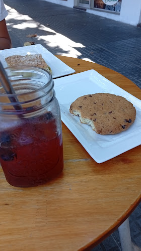 Opinii despre Colonia Sandwich Coffee Shop în Col. del Sacramento - Gastronomía y hostelería