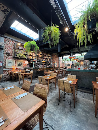 Los Leños - Gastronomía y hostelería