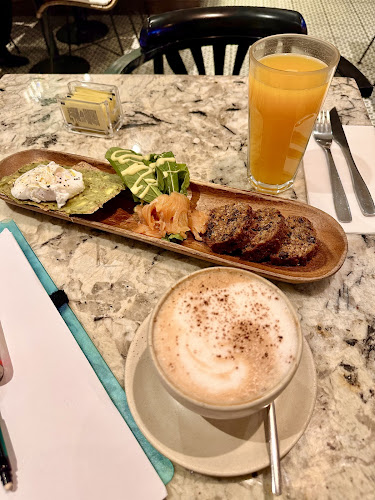 Av. Alfredo Arocena 1584, 11500 Montevideo, Departamento de Montevideo