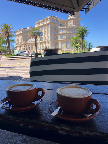 Comentarii opinii despre La Isla Café