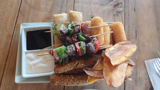 Opinii despre Tequila kitchen & Bar în San José de Mayo - Gastronomía y hostelería