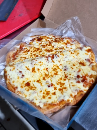 La Combi Pizzería - Montevideo