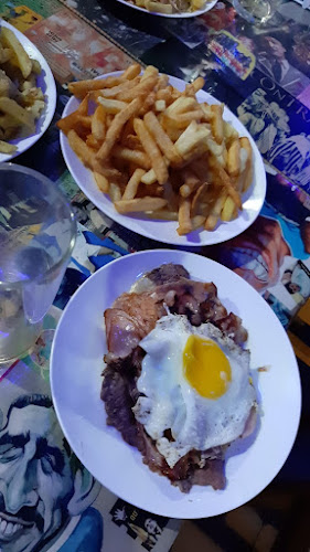 Opinii despre Pizzeria Tribbiani. Take Away And Delivery în Montevideo - Gastronomía y hostelería