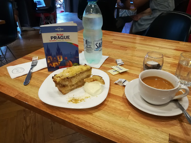 Opinii despre che.co.ffee în Montevideo - Gastronomía y hostelería