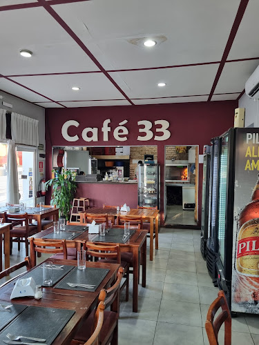 Treinta y Tres Orientales 641, 85000 Trinidad, Departamento de Flores