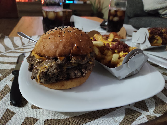 BBC - Burger & Sushi Las Piedras