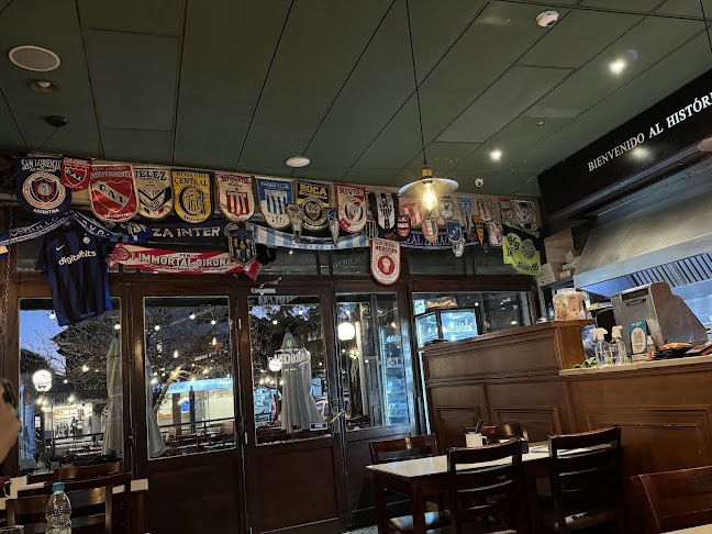 4W6V+3CC, Av. Alfredo Arocena, 11500 Montevideo, Departamento de Montevideo