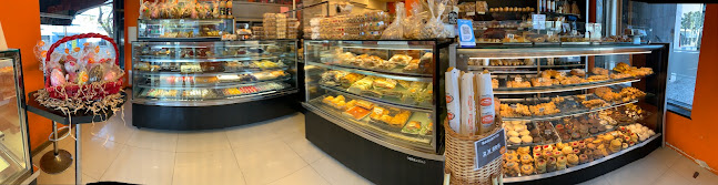 Opinii despre Panadería - Confitería Palacio2 în Montevideo - Gastronomía y hostelería