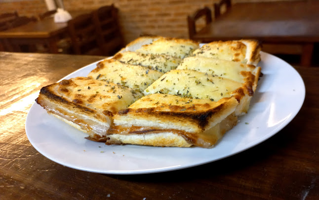 Roberto Young 3526, 65000 Fray Bentos, Departamento de Río Negro