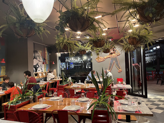 Opinii despre Almacén de pizzas în Punta del Este - Gastronomía y hostelería