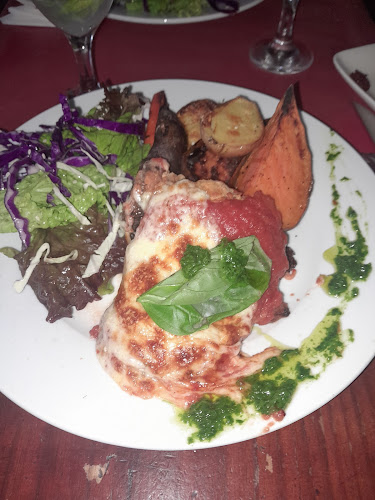 Restaurante Mediterráneo - Gastronomía y hostelería