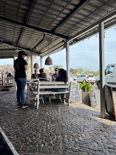 Comentarii opinii despre Reina Café-Bar