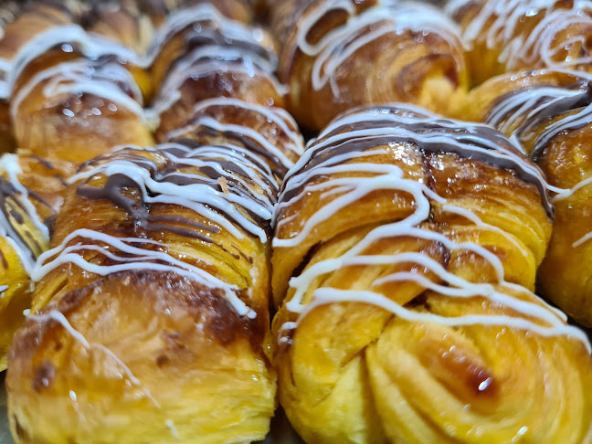 Comentarii opinii despre Panadería y Confiteria Paso de la Arena